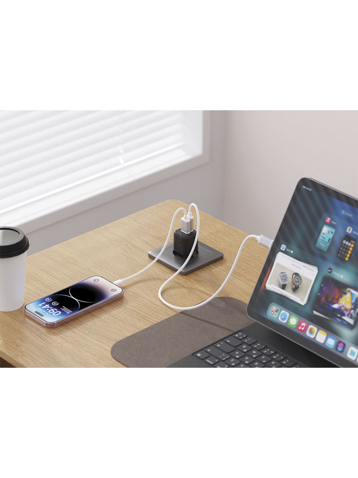 ADATTATORE DI CORRENTE URBAN VITAMIN MONTEREY