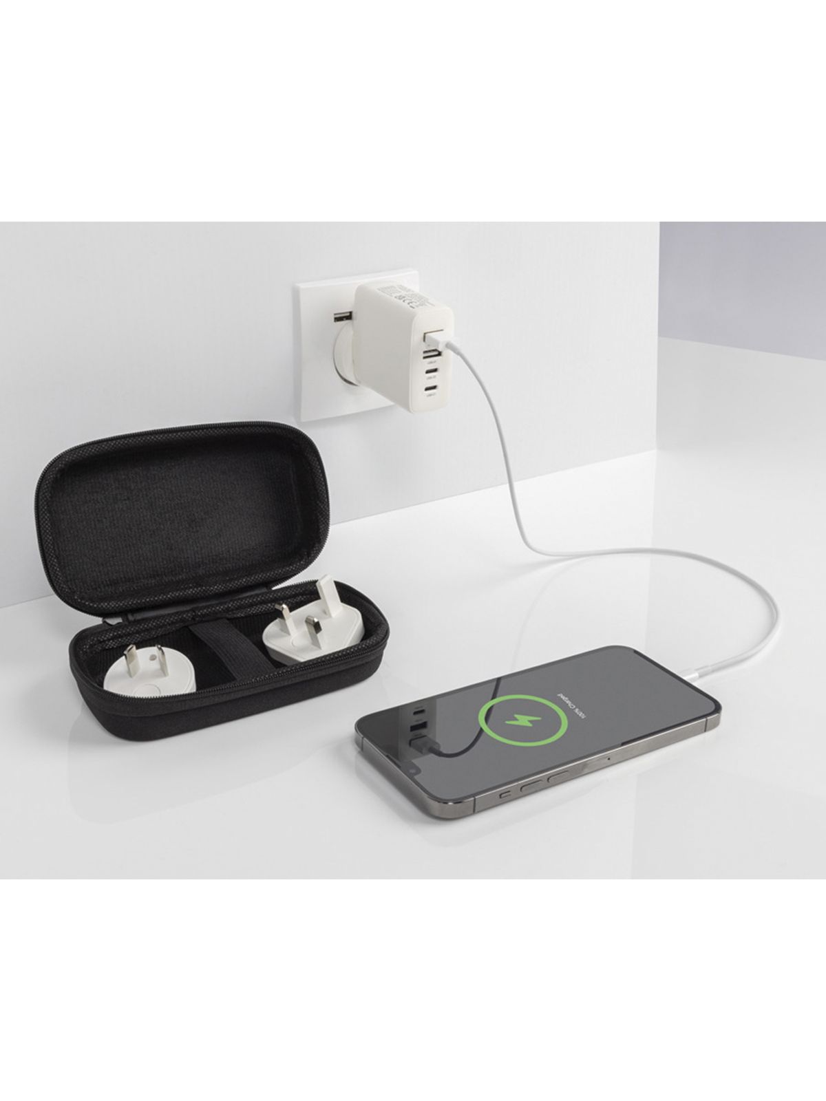 SET ADATTATORI DA VIAGGIO TRAVELCHARGE